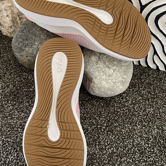 RYKA: Ferocity Slip-On Sneaker (Size: 7) NWOT - Picture 10 of 10